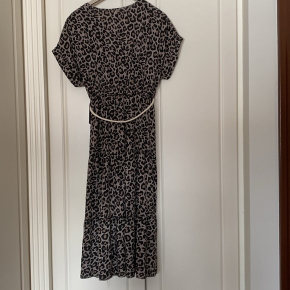 MODA ITALIA ANIMAL PRINT SUMMER DRESS . - Picture 2 of 10